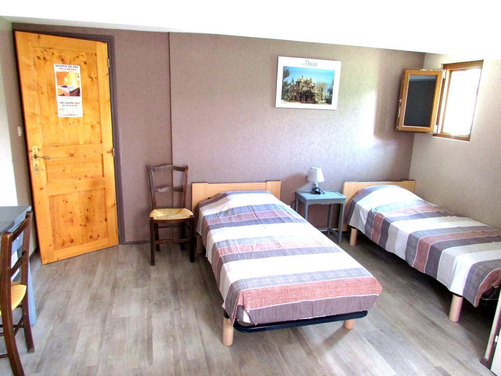 Chambre D'Hotes Tardy Saint-Michel-sur-Savasse Exteriör bild